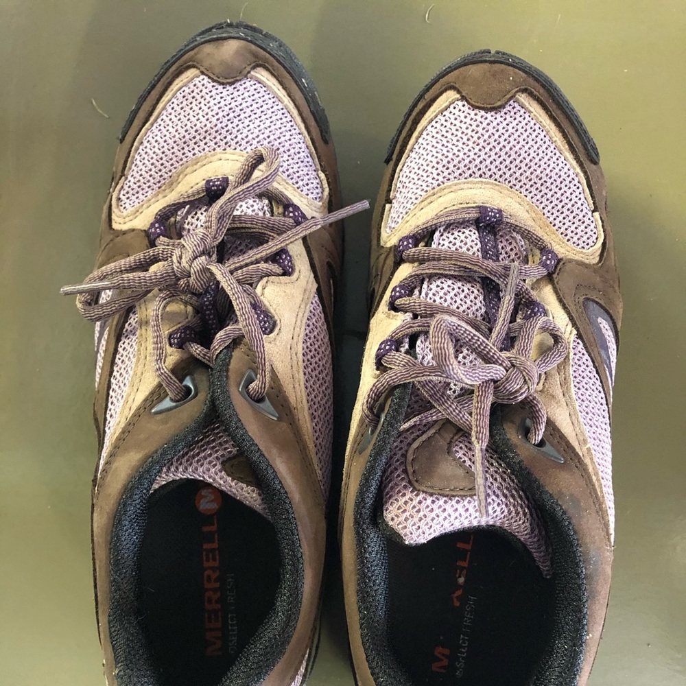 Women’s Merrell hiking shoes